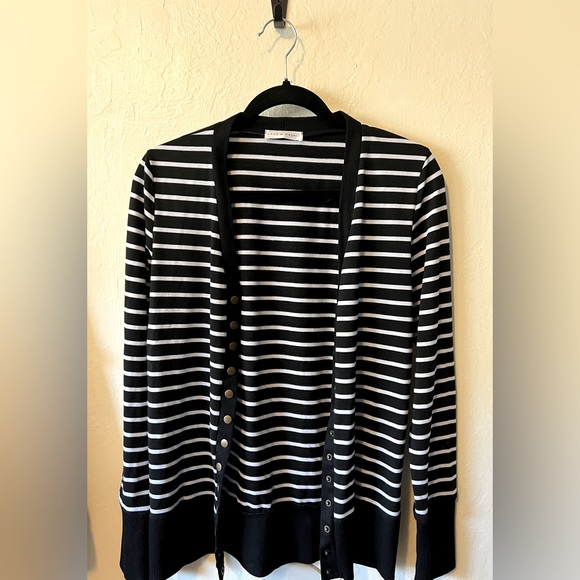 Coco And Main Striped Snap Button Cardigan - Picture 2 of 4